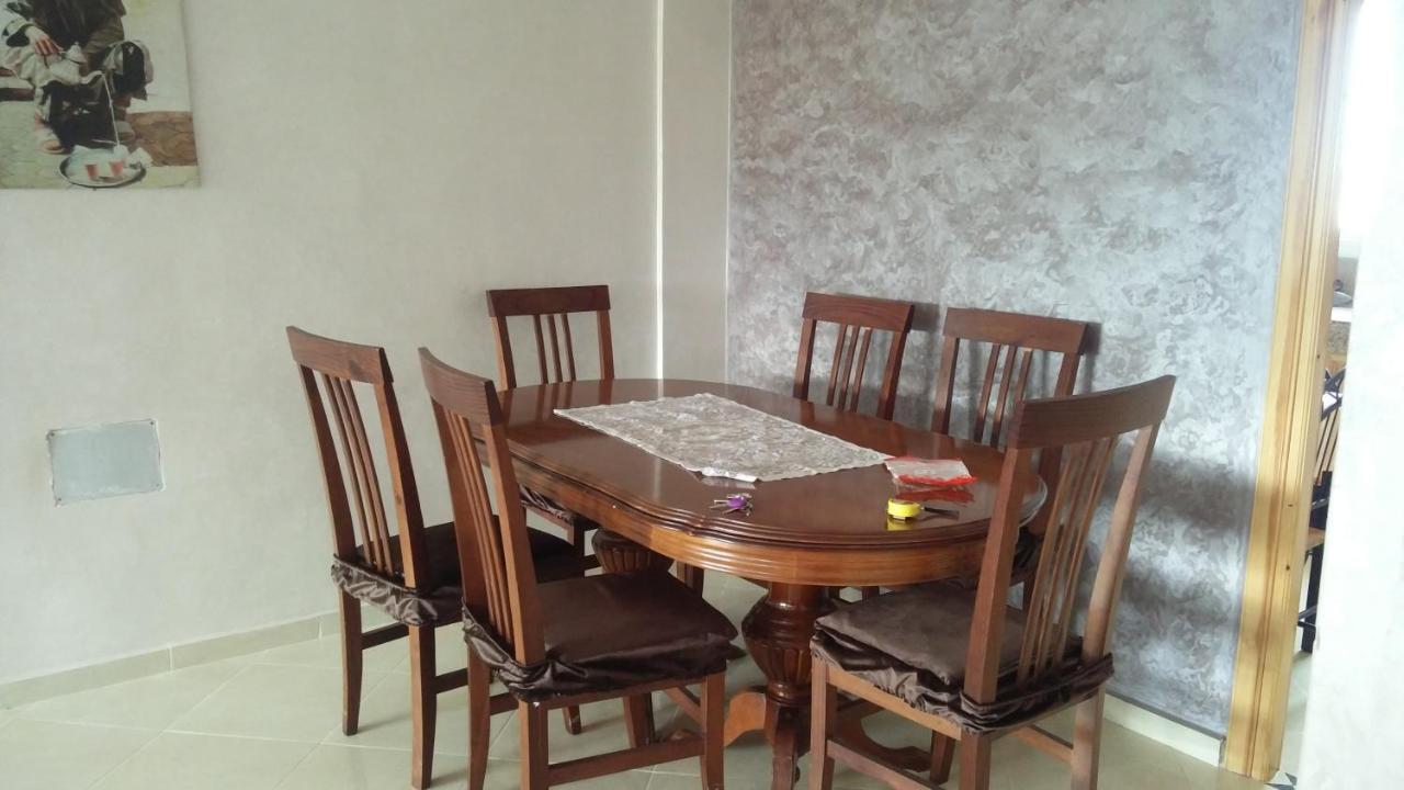 Logement Hotel Et Navette Gratuite Fez Exterior foto